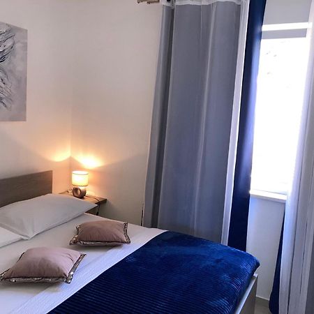 Helena Apartment Rogoznica  Bagian luar foto