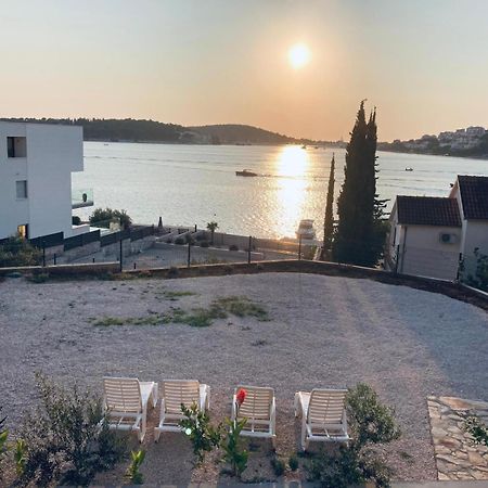 Helena Apartment Rogoznica  Bagian luar foto