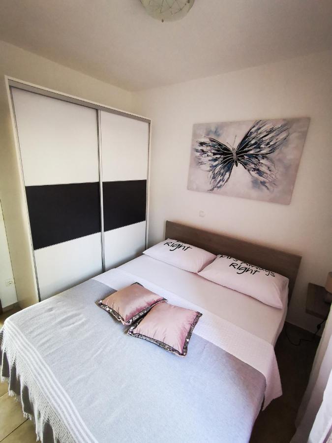 Helena Apartment Rogoznica  Bagian luar foto