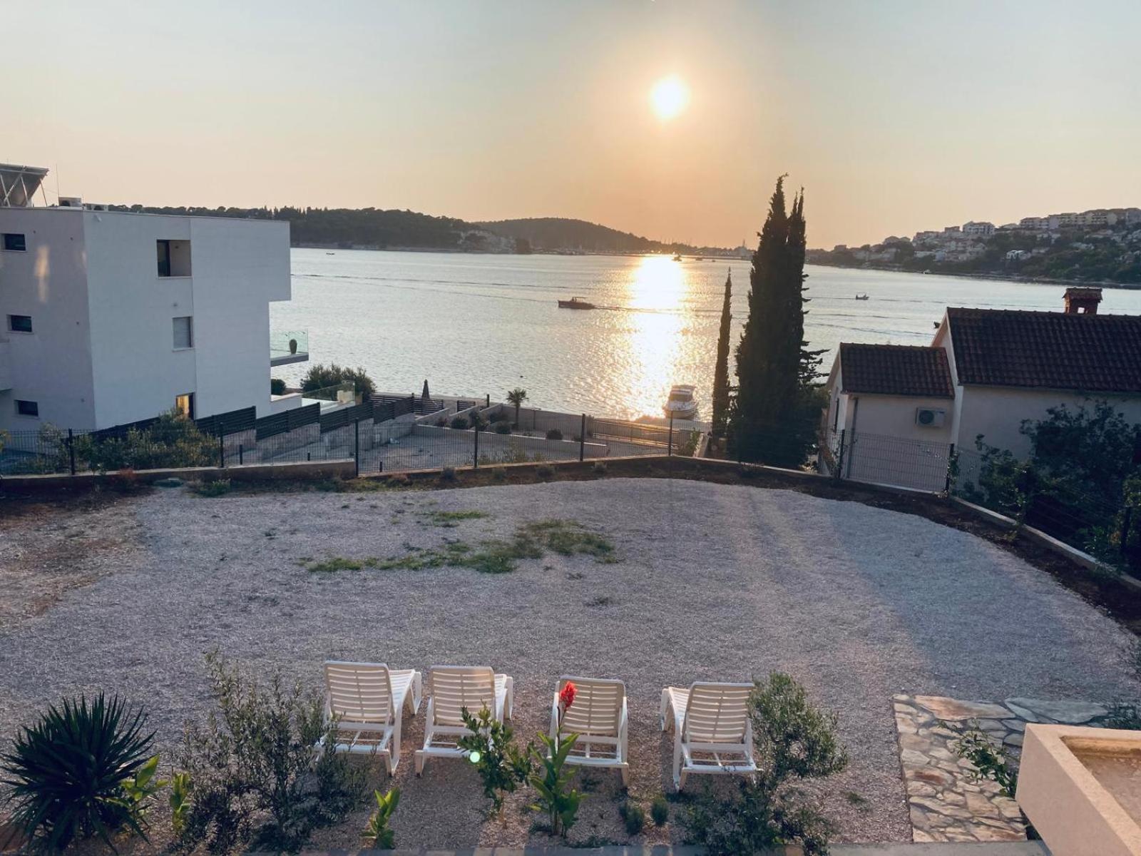 Helena Apartment Rogoznica  Bagian luar foto